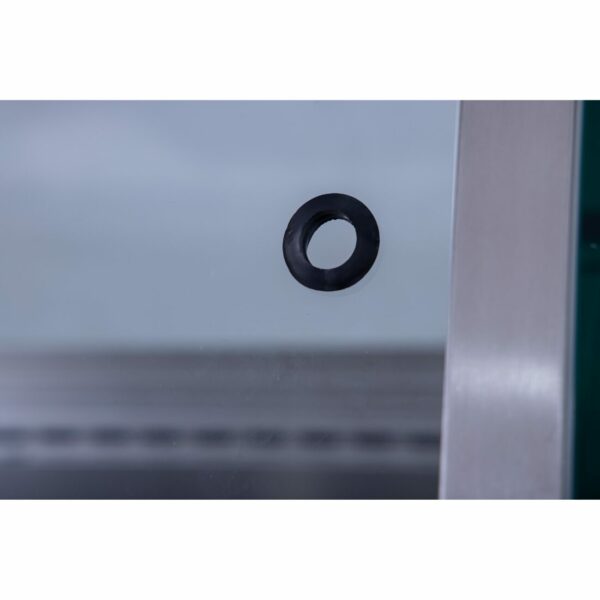 close_up_of_rubber_ring_1